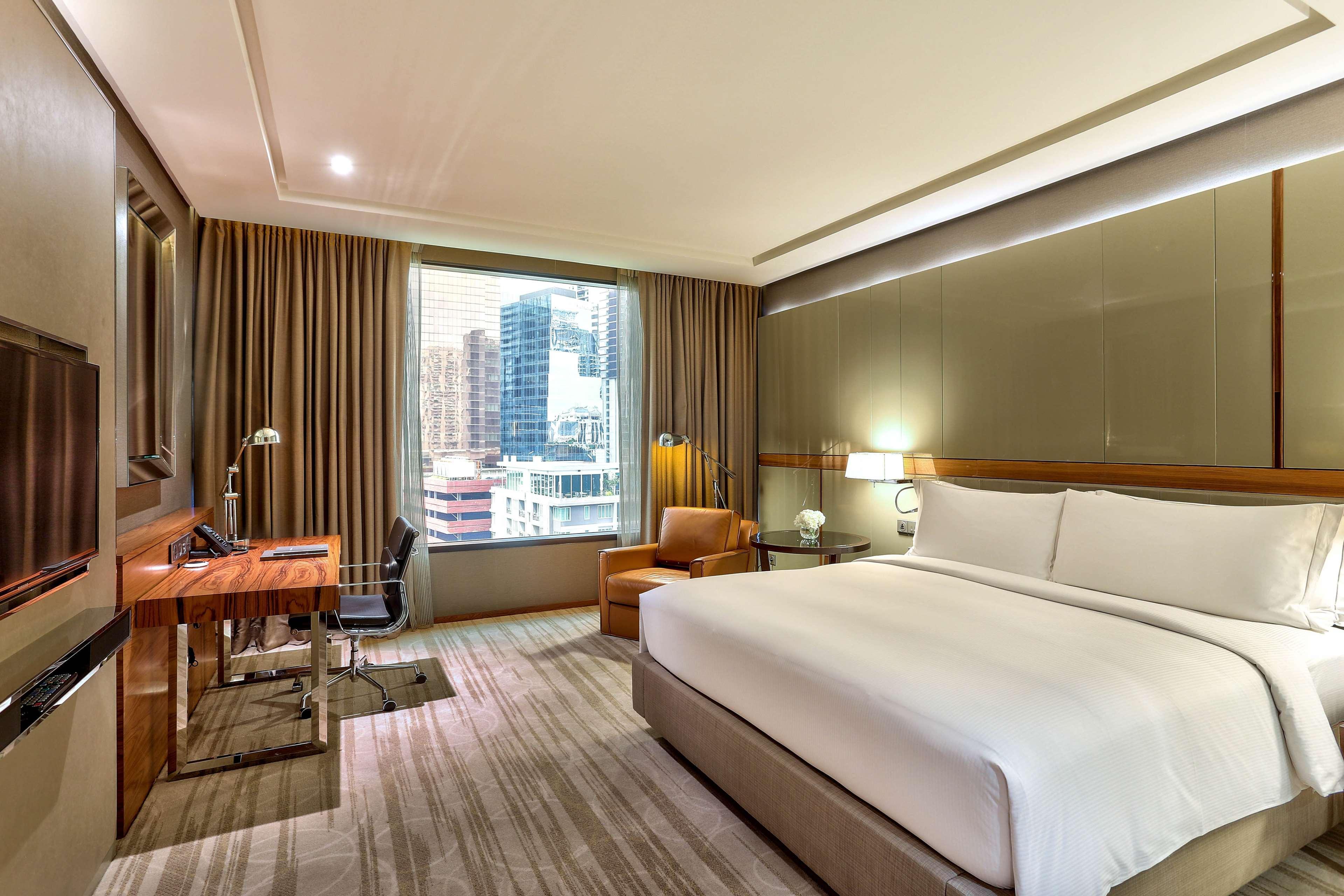 Khách sạn Hilton Sukhumvit 5*
