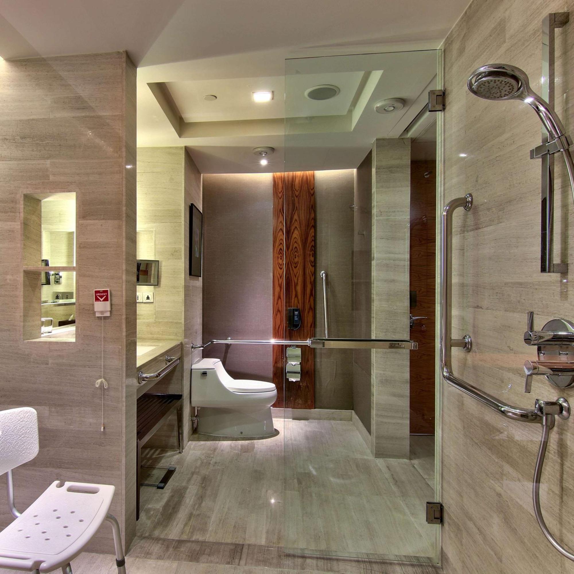 Hilton Sukhumvit Khách sạn